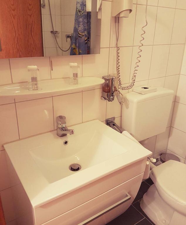 Legend Hotel Biebesheim am Rhein Εξωτερικό φωτογραφία