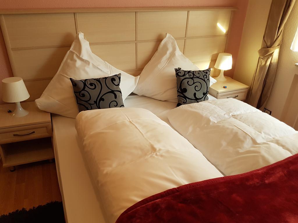 Legend Hotel Biebesheim am Rhein Εξωτερικό φωτογραφία